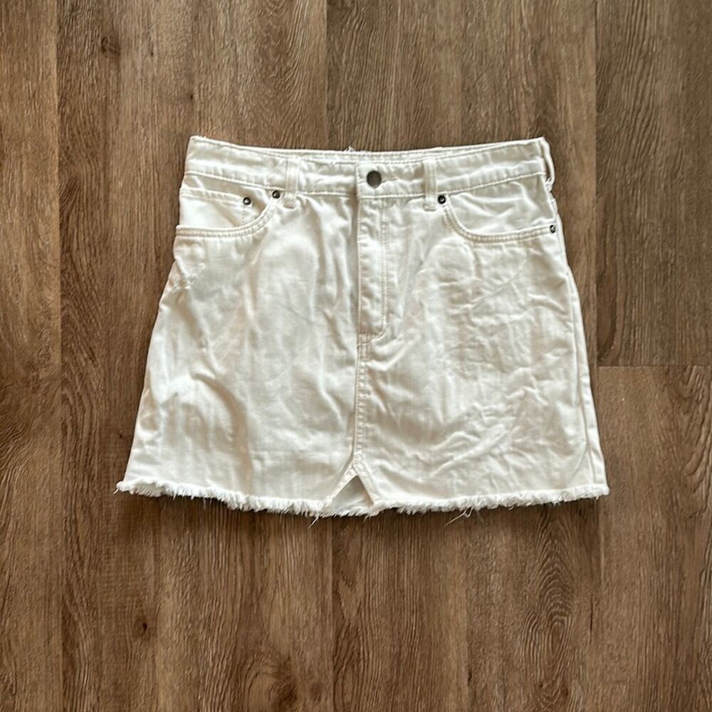 Free People White Denim Mini Skirt Size 6 100% Cotton Summer Casual